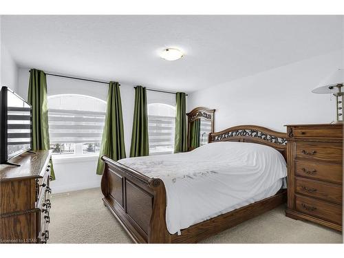 1111 Upperpoint Avenue Avenue, London, ON - Indoor Photo Showing Bedroom