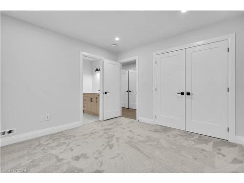 811 Darnley Boulevard, London, ON - Indoor Photo Showing Other Room