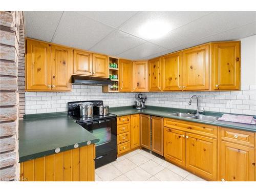 84298 Bluewater Highway, Goderich, ON - Indoor Photo Showing Kitchen With Double Sink