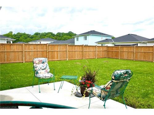 427 George Street, Port Stanley, ON - Outdoor With Backyard