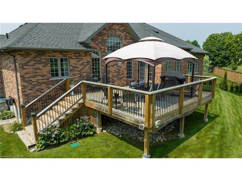 37 Oliver Crescent, Thamesford, ON - Outdoor With Deck Patio Veranda