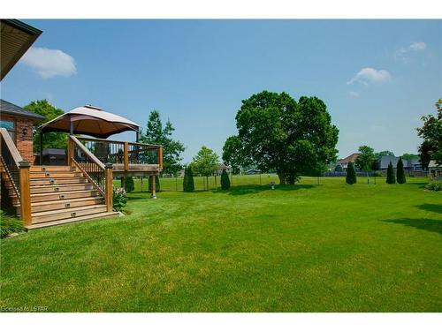 37 Oliver Crescent, Thamesford, ON - Outdoor With Deck Patio Veranda With Backyard
