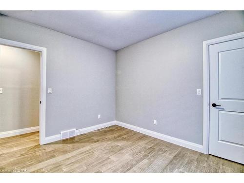 30 Evening Dr Drive, Chatham-Kent, ON - Indoor Photo Showing Other Room