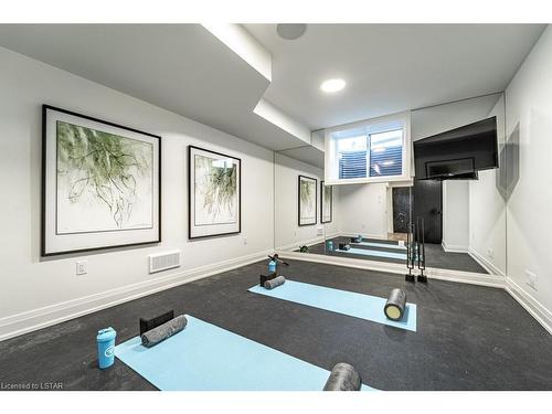 7550 Silver Creek Crescent, London, ON - Indoor Photo Showing Gym Room