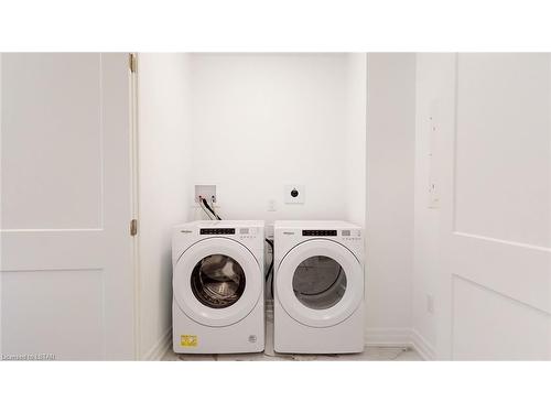 507-460 Callaway Road, London, ON - Indoor Photo Showing Laundry Room