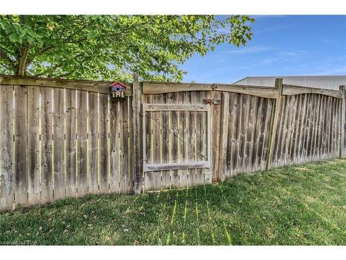 2062 Cherrywood Trail, London, ON - Outdoor