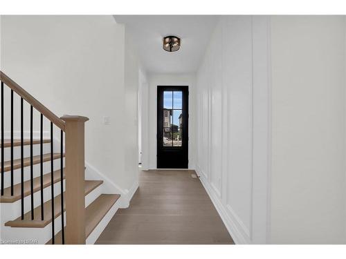 1918 Fountain Grass Drive, London, ON - Indoor Photo Showing Other Room