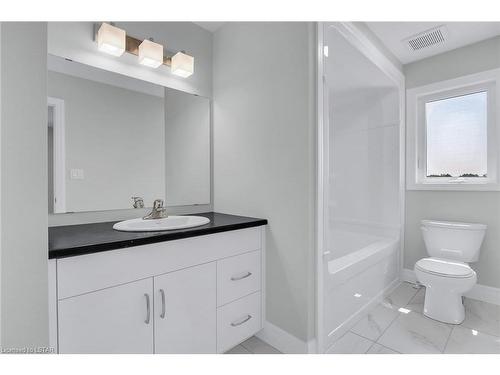58 Aspen Parkway, Aylmer, ON - Indoor Photo Showing Bathroom
