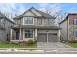 2452 Red Thorne Avenue  London, ON N6P 0E7