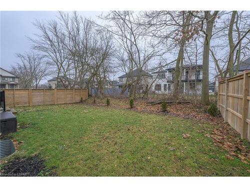 2452 Red Thorne Avenue, London, ON - Outdoor With Backyard