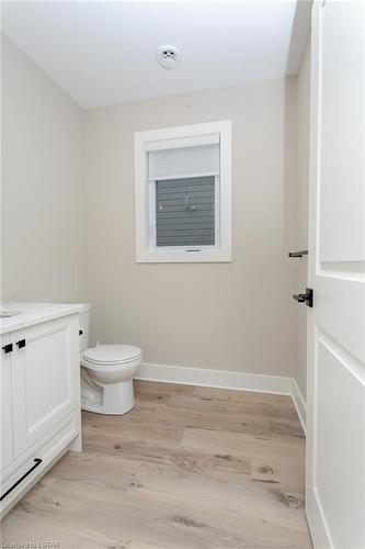 110 Sandcastle Key, Port Stanley, ON - Indoor Photo Showing Bathroom