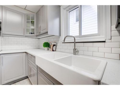 57 Scott Street, St. Thomas, ON - Indoor Photo Showing Kitchen With Double Sink