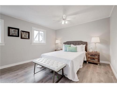 57 Scott Street, St. Thomas, ON - Indoor Photo Showing Bedroom