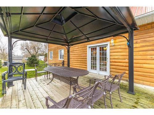 71852 Sunview Avenue Avenue, Dashwood, ON - Outdoor With Deck Patio Veranda With Exterior