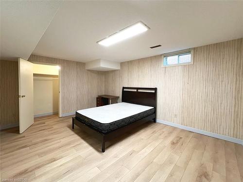 Lower-388 Grangeover Avenue, London, ON - Indoor Photo Showing Other Room