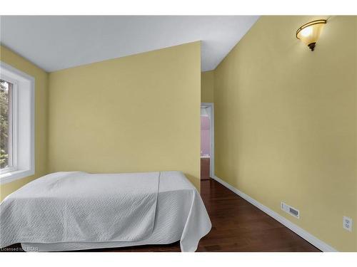 15772 Turin Line, Bothwell, ON - Indoor Photo Showing Bedroom