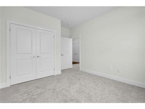 316 Stathis Boulevard, Sarnia, ON - Indoor Photo Showing Other Room