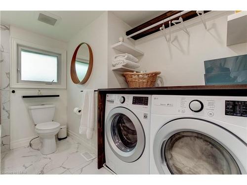 43 Cowan Avenue, London, ON - Indoor Photo Showing Laundry Room