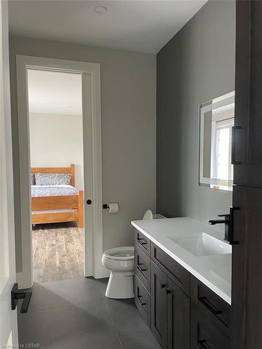 730 Rivait Drive, Tilbury, ON - Indoor Photo Showing Bathroom