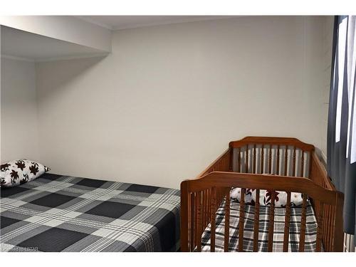 40 Shakespeare Street, Port Burwell, ON - Indoor Photo Showing Bedroom