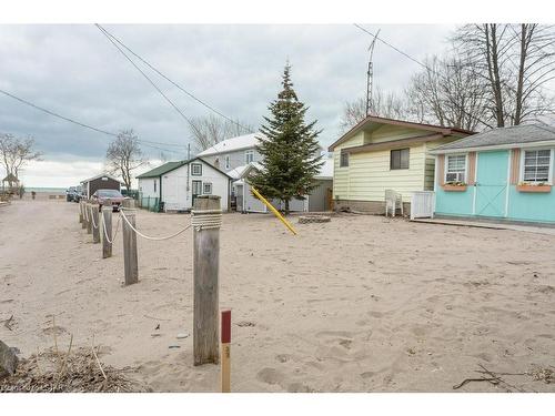 444D West Edith Cavell Boulevard, Port Stanley, ON - Outdoor