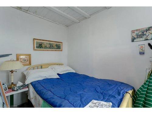 444D West Edith Cavell Boulevard, Port Stanley, ON - Indoor Photo Showing Bedroom
