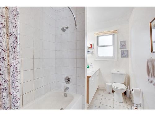 1314 Hillcrest Avenue, London, ON - Indoor Photo Showing Bathroom