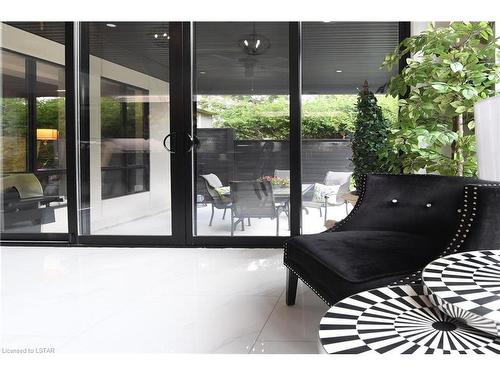 565 Leyton Crescent, London, ON - Outdoor With Deck Patio Veranda With Exterior