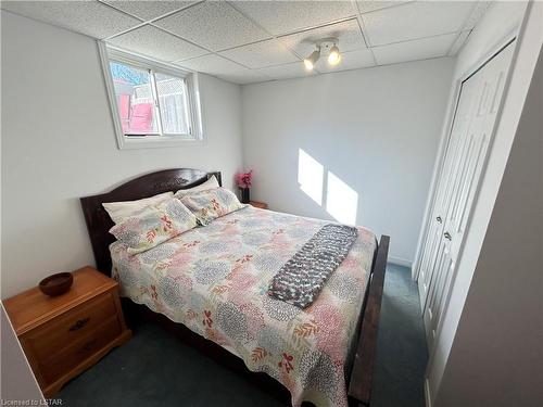 189 Locust Street, St. Thomas, ON - Indoor Photo Showing Bedroom