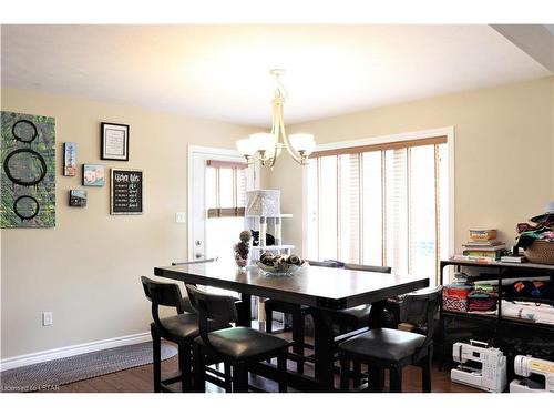 1052 Bay Street, Port Rowan, ON - Indoor Photo Showing Dining Room