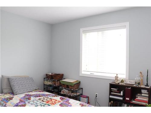 1052 Bay Street, Port Rowan, ON - Indoor Photo Showing Bedroom