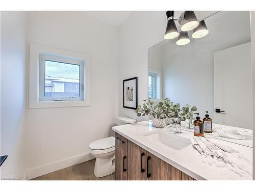 260 Crestview Drive, Kilworth, ON - Indoor Photo Showing Bathroom