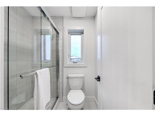 260 Crestview Drive, Kilworth, ON - Indoor Photo Showing Bathroom