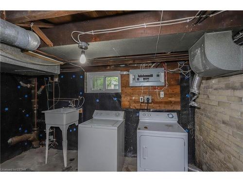 63 Cathcart Street, London, ON - Indoor Photo Showing Laundry Room
