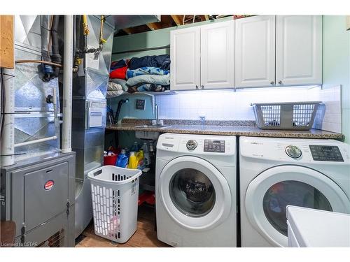 27 Robin Street, Ailsa Craig, ON - Indoor Photo Showing Laundry Room