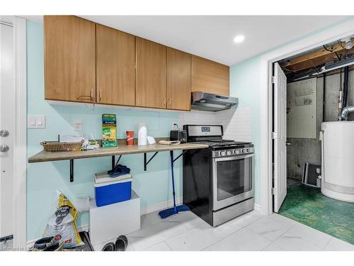 108 Park Avenue, St. Thomas, ON - Indoor Photo Showing Kitchen