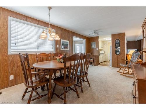 279 Pebble Beach Parkway, Grand Bend, ON - Indoor Photo Showing Dining Room