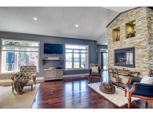 7242 Grande River Line, Chatham, ON - Indoor Photo Showing Living Room With Fireplace