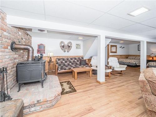1094 Crumby Lake Road, Algonquin Highlands, ON - Indoor