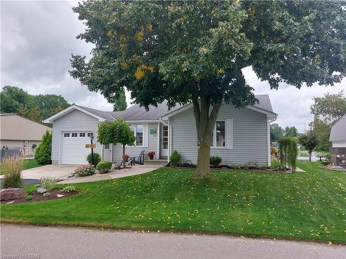 388 Augusta Crescent, Grand Bend, ON - Outdoor