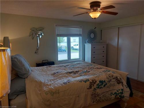 388 Augusta Crescent, Grand Bend, ON - Indoor Photo Showing Bedroom