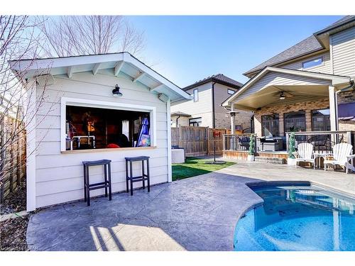 1117 Melsetter Way, London, ON - Outdoor With In Ground Pool