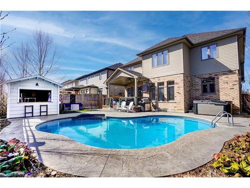 1117 Melsetter Way, London, ON - Outdoor With In Ground Pool With Backyard With Exterior