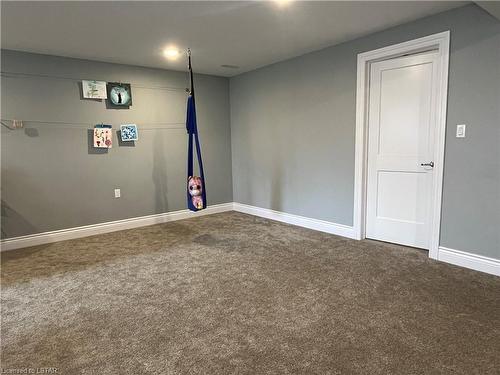 494 Thames Street, Wyoming, ON - Indoor Photo Showing Other Room