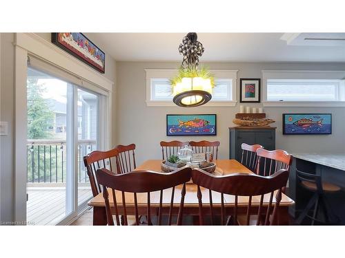 7 Sunrise Lane, Grand Bend, ON - Indoor Photo Showing Dining Room