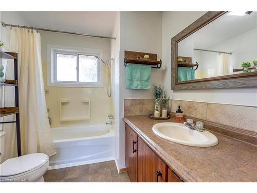 3284 Kimball Road, Courtright, ON - Indoor Photo Showing Bathroom