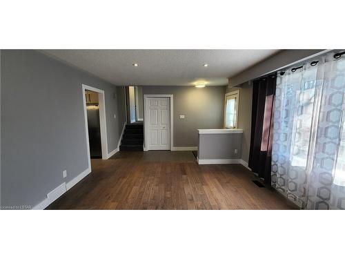 72 Carey Crescent, London, ON - Indoor Photo Showing Other Room