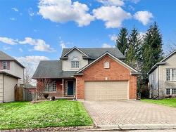 551 Stonehaven Court  London, ON N6H 5B7