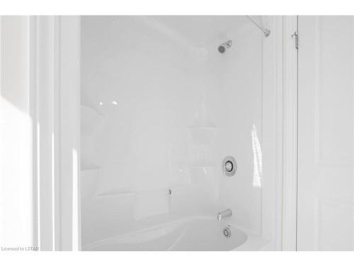 64 Basil Crescent, Ilderton, ON - Indoor Photo Showing Bathroom