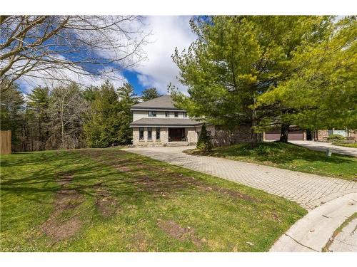 54 Mill Court, Dorchester, ON - Outdoor